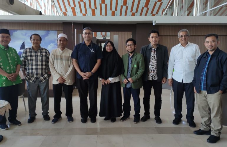 Pimpinan Perguruan Tinggi Maros bersama Dewan Pendidikan Kab Maros Merintis Kerjasama dengan Universiti Kebangsaan Malaysia
